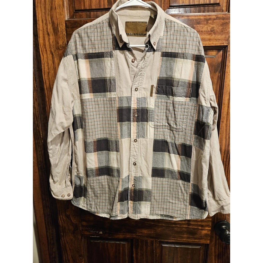 Clearwater Outfitter 100% Cotton Patchwork Medium Button Up Men Long Sleeve